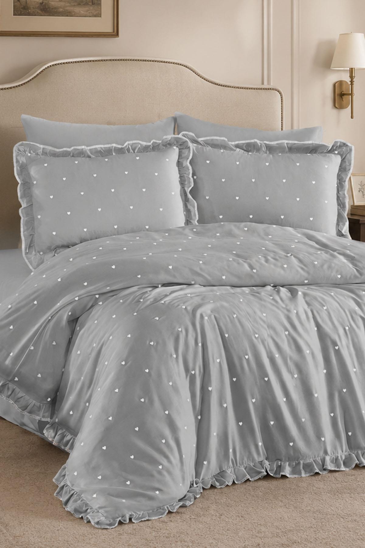 Amore Heart Embroidered Cotton Satin Super King Size 6 Piece Duvet Cover Set