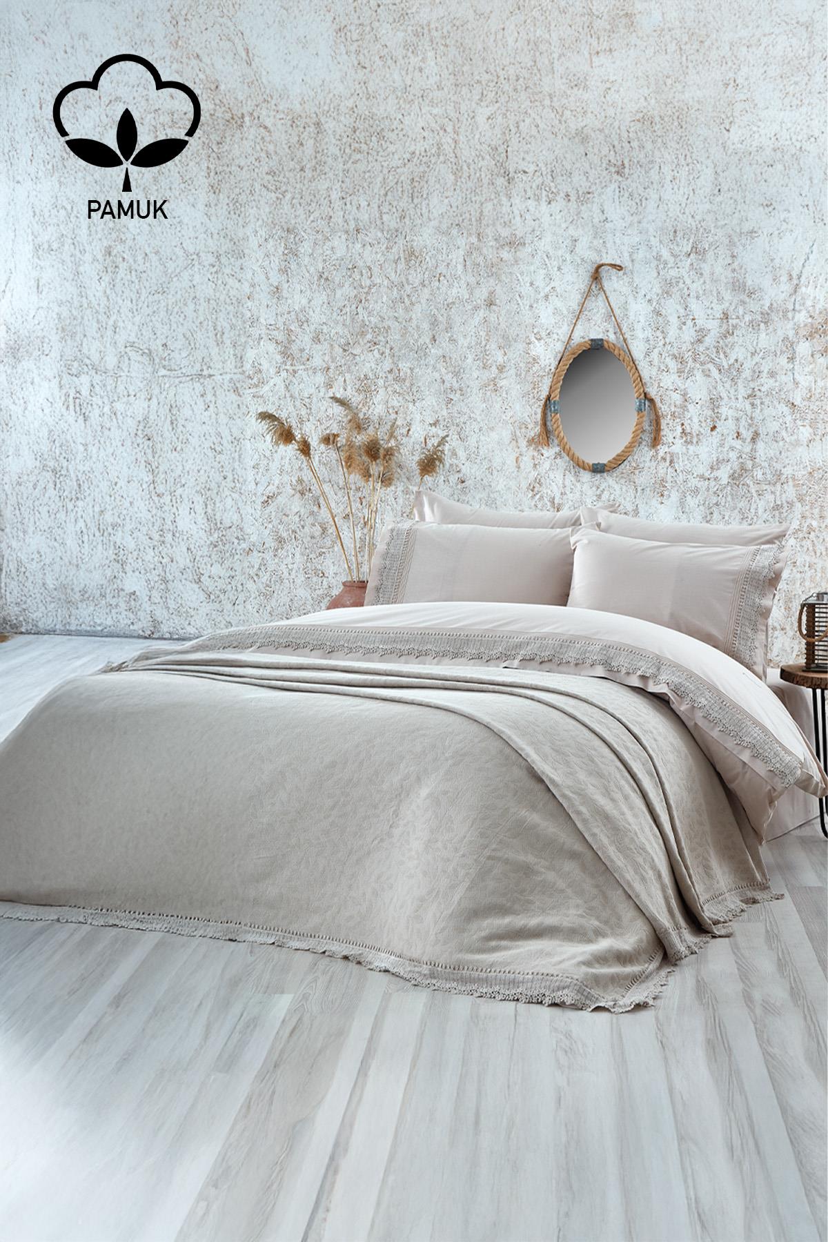 Cadiz Lace Double 7 Piece Duvet Cover + Blanket Set
