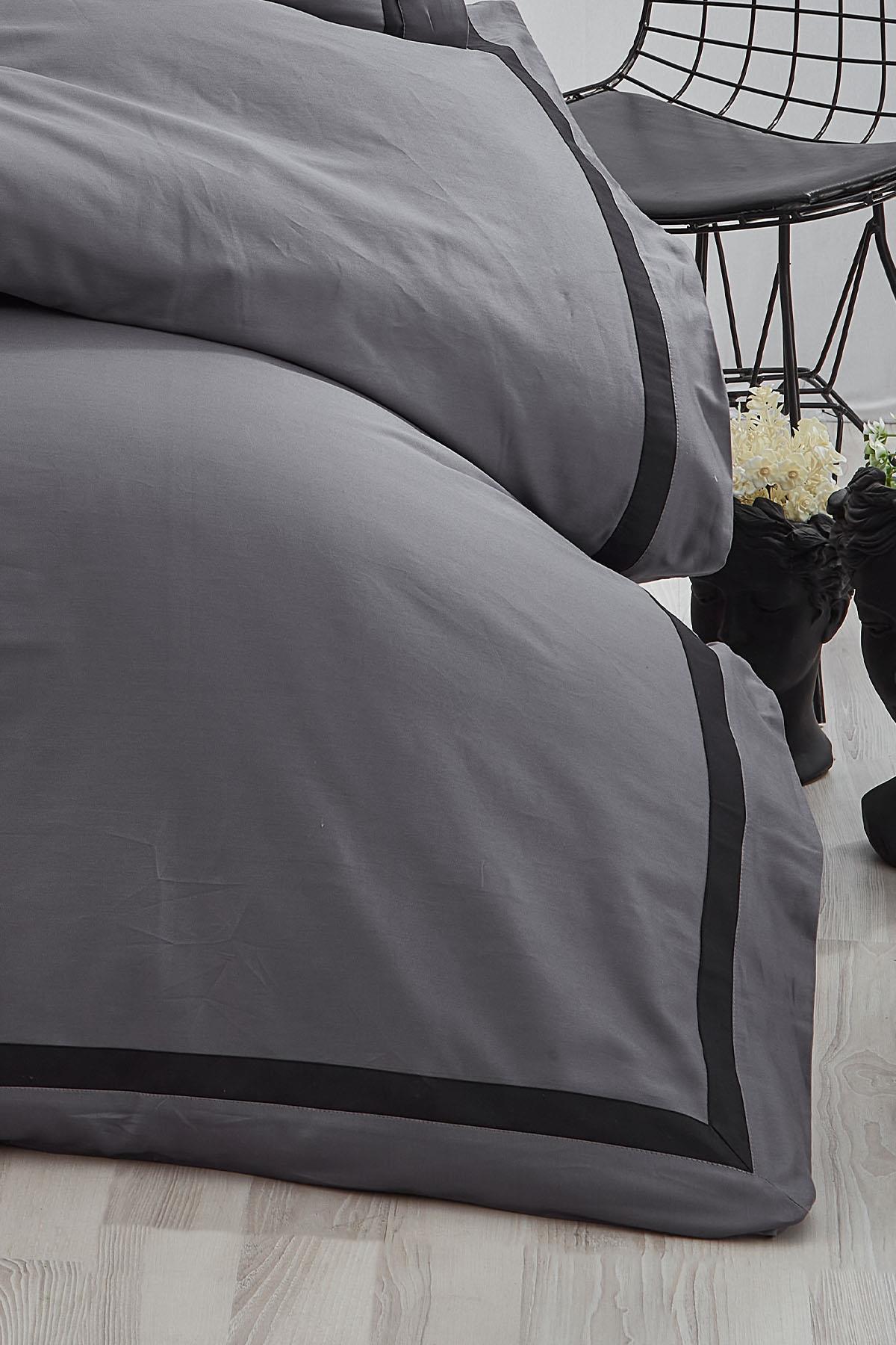 Carisma Piped Cotton Sateen King Size 7-Piece Duvet Cover Set