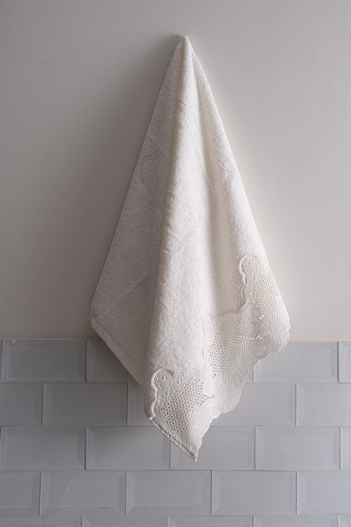 Iris Embroidered Face Towel (50 x 90 cm)