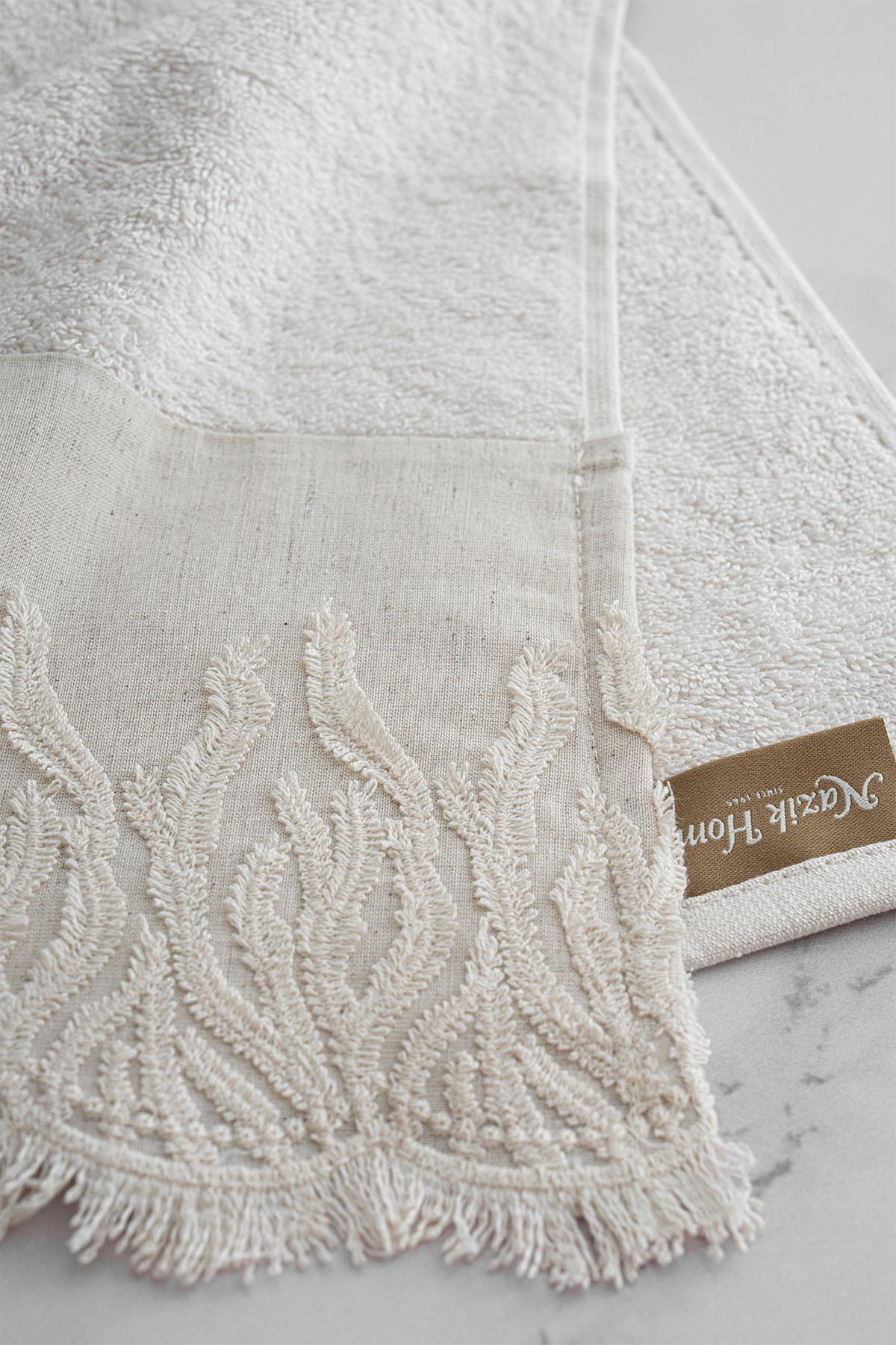Coral Embroidered Tasseled Hand Towel (30 x 50 cm)