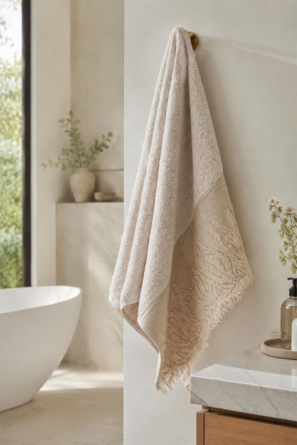 Coral Embroidered Tasseled Face Towel (50 x 90 cm)