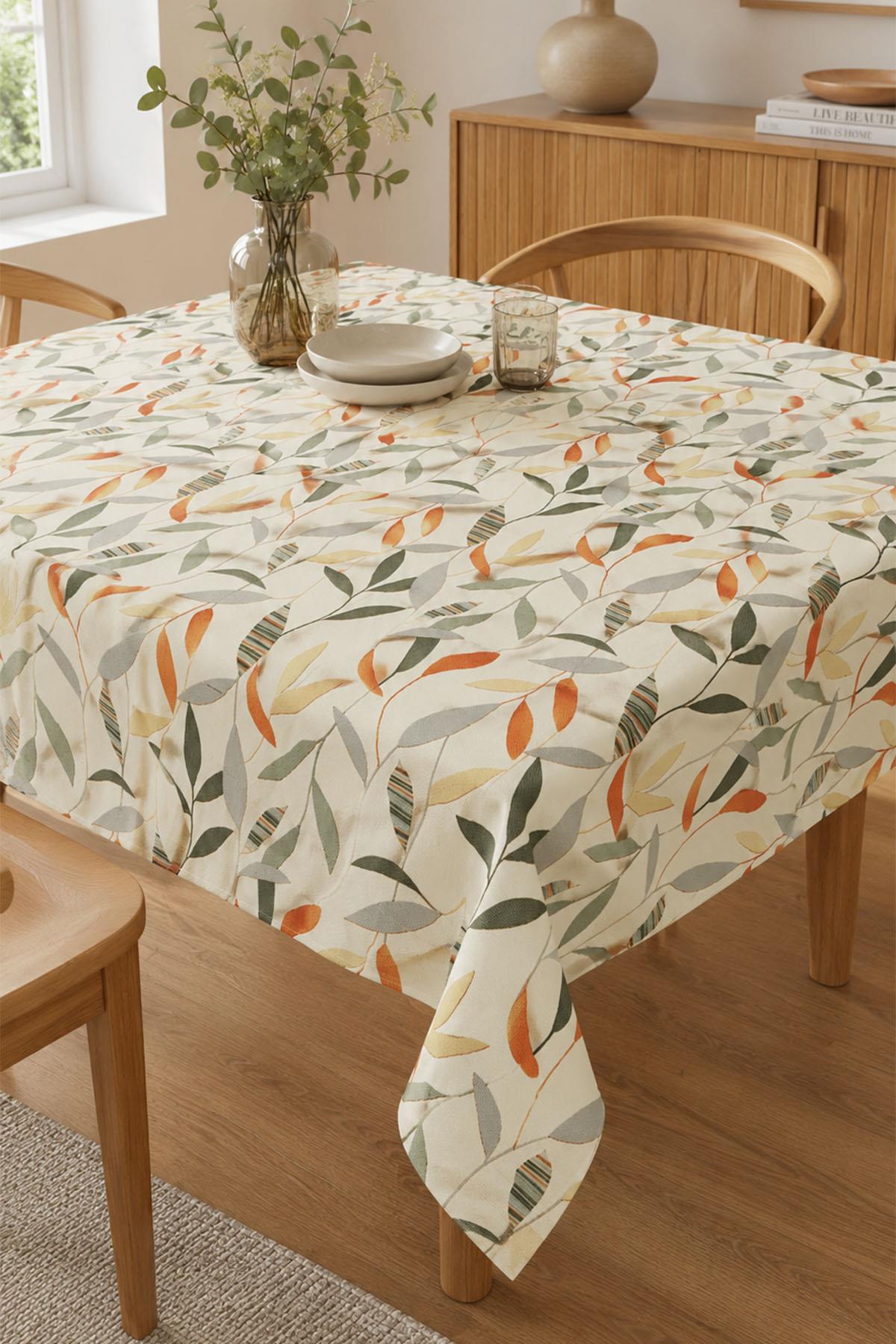 Numa Stain-Resistant Square Tablecloth (130 x 130 cm)