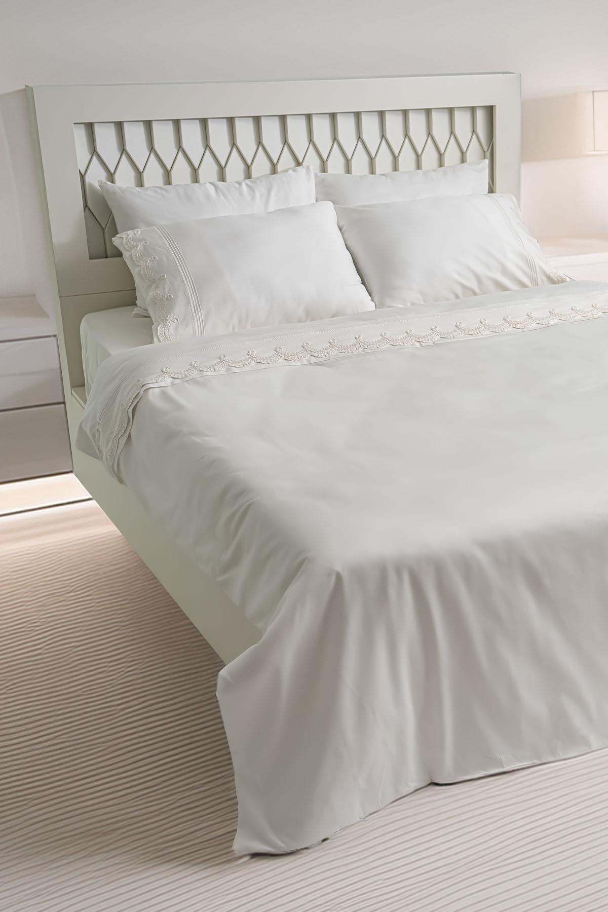 Ramos Embroidered Cotton Satin Super King Size 6-Piece Duvet Cover Set