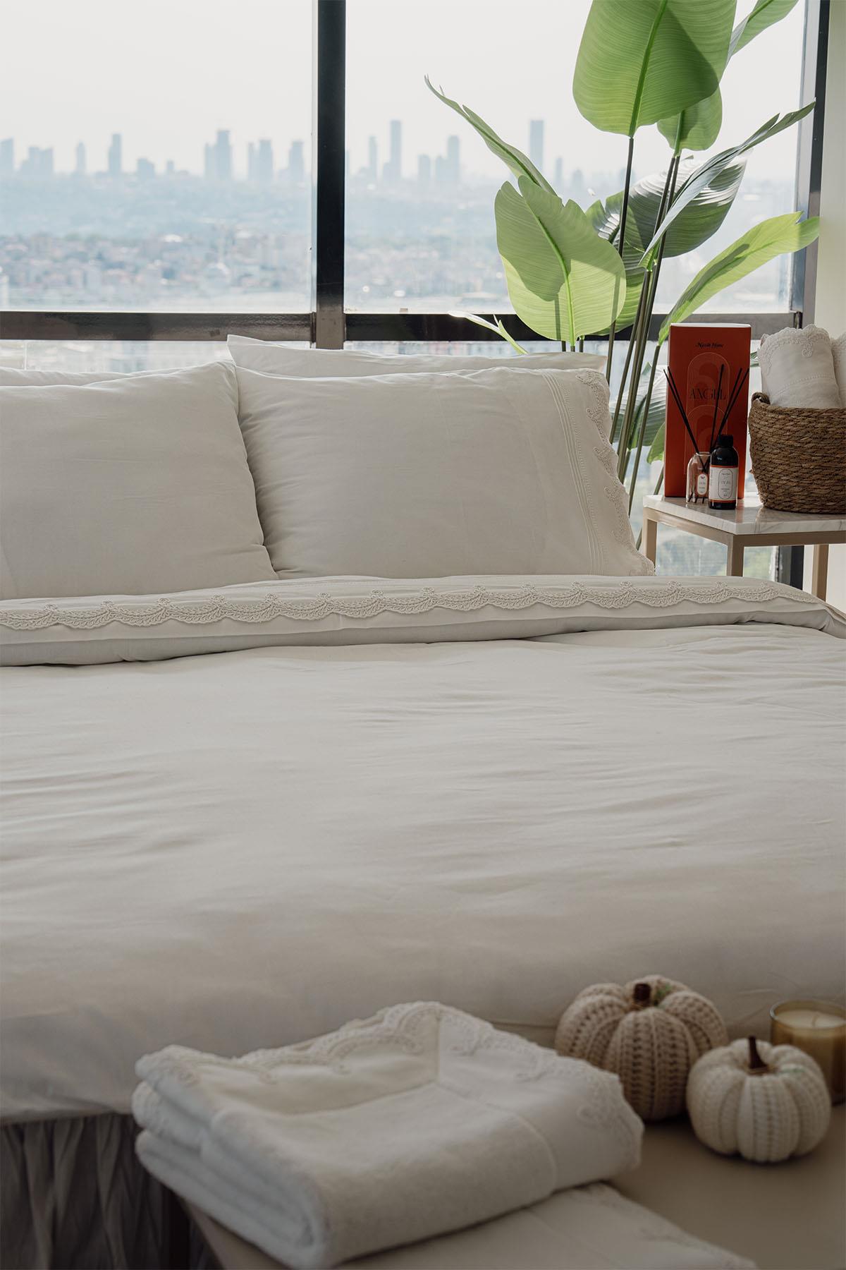 Ramos Embroidered Cotton Satin Double 6-Piece Duvet Cover Set