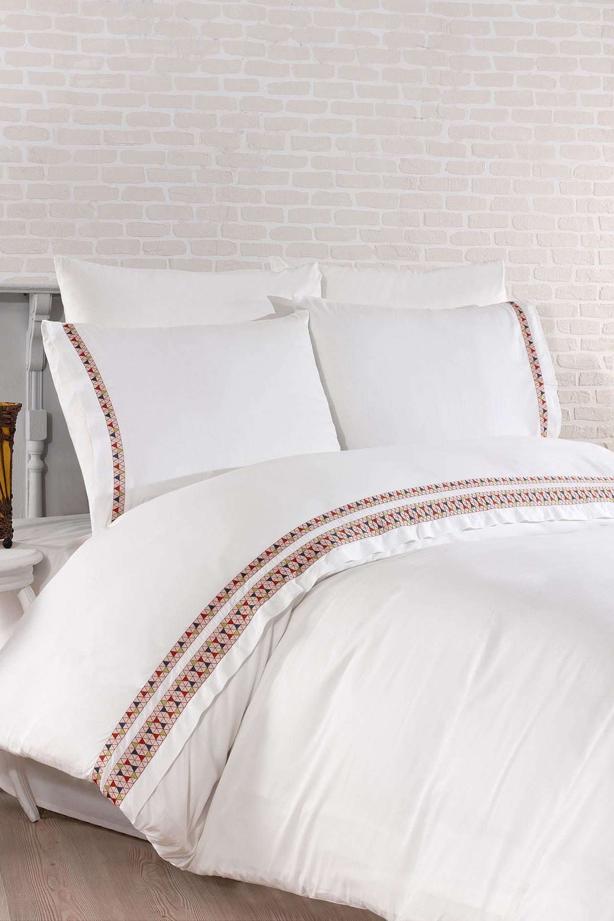 Tria Plaid Cotton Satin King Size 6-Piece Duvet Cover Set