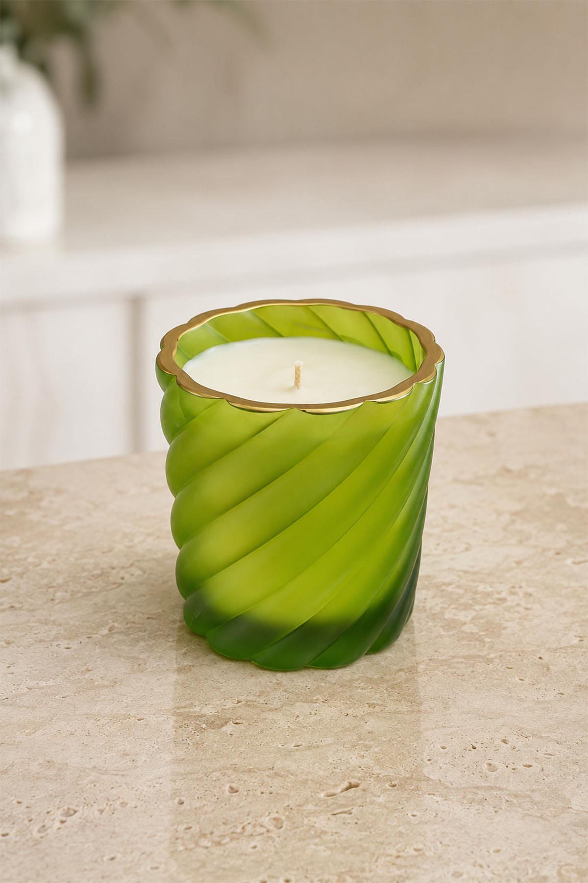 Forest Green-Gold Twist Candle (10 cm)