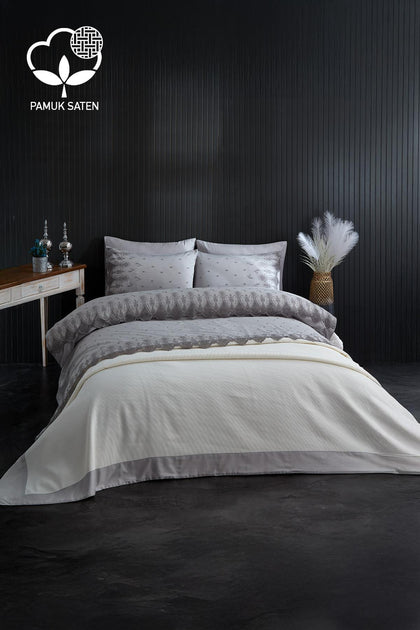 Emma Lace Double 7 Piece Duvet Cover + Blanket Set