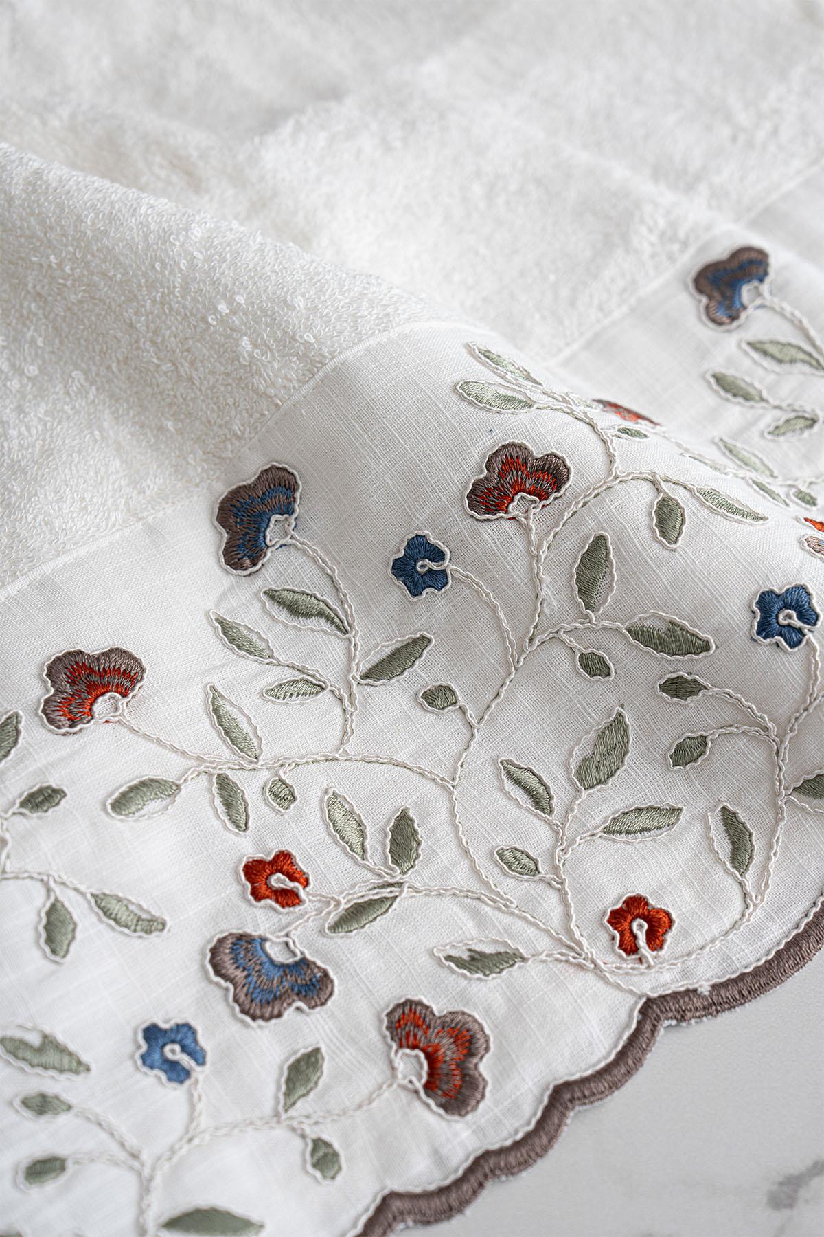 Livano Colorful Flower Embroidered Face Towel (50 x 90 cm)