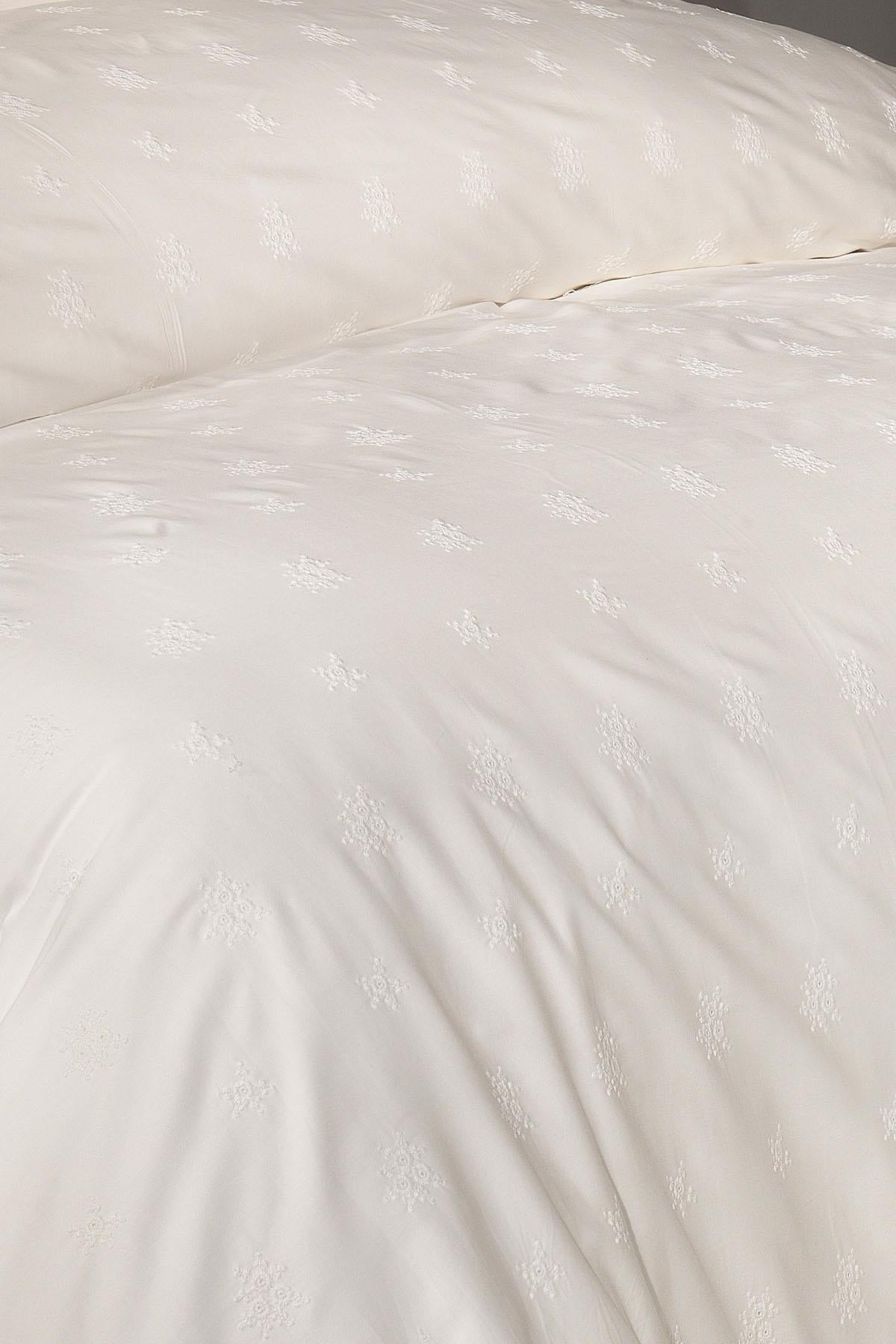 Lovella Floral Embroidered Cotton Sateen Double Duvet Cover Set - 6 Pieces
