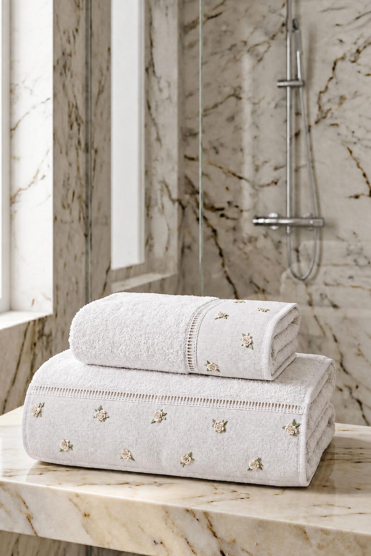 Marfil Floral Embroidered Hand Towel (50 x 90 cm)