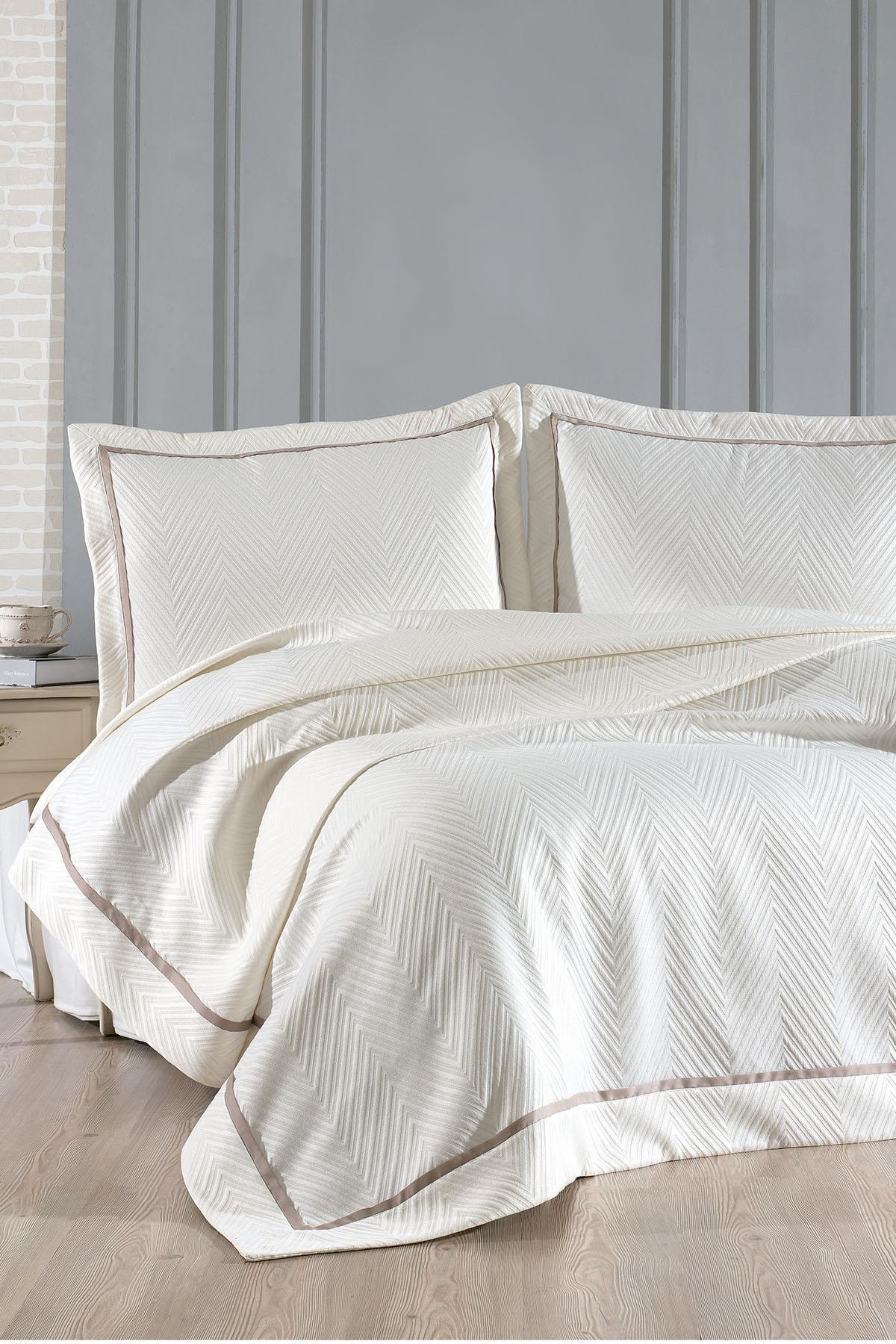 Soreno Striped Detail Double Bedspread